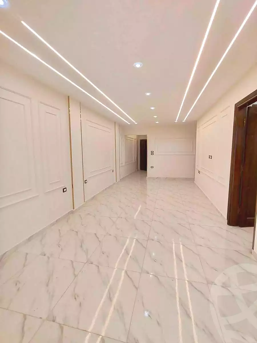 https://aqarmap.com.eg/ar/listing/6998083-for-sale-alexandria-miami