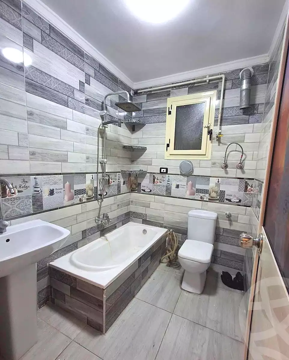 https://aqarmap.com.eg/ar/listing/6998081-for-sale-alexandria-lsywf-el-falki