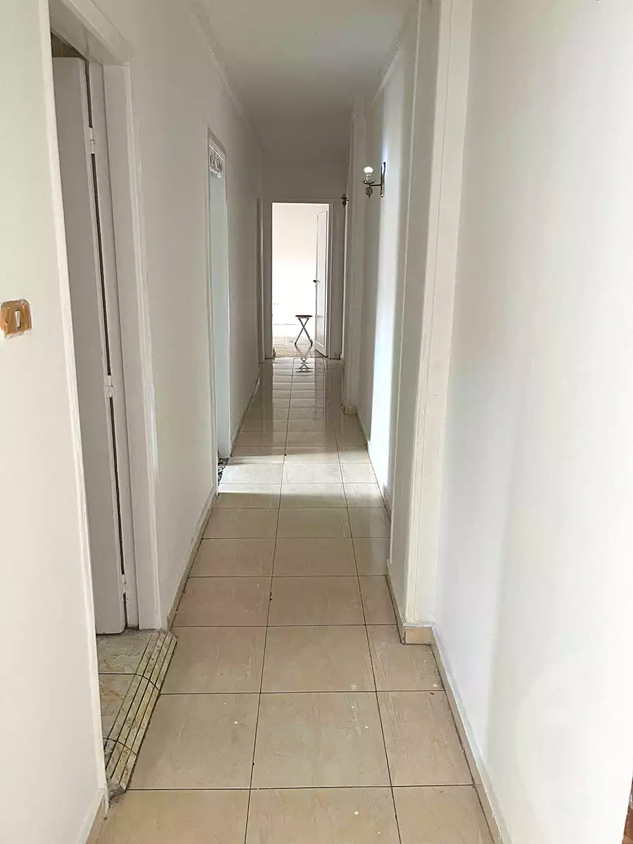 https://aqarmap.com.eg/en/listing/6998529-for-sale-alexandria-lsywf-mostafa-kamel-st