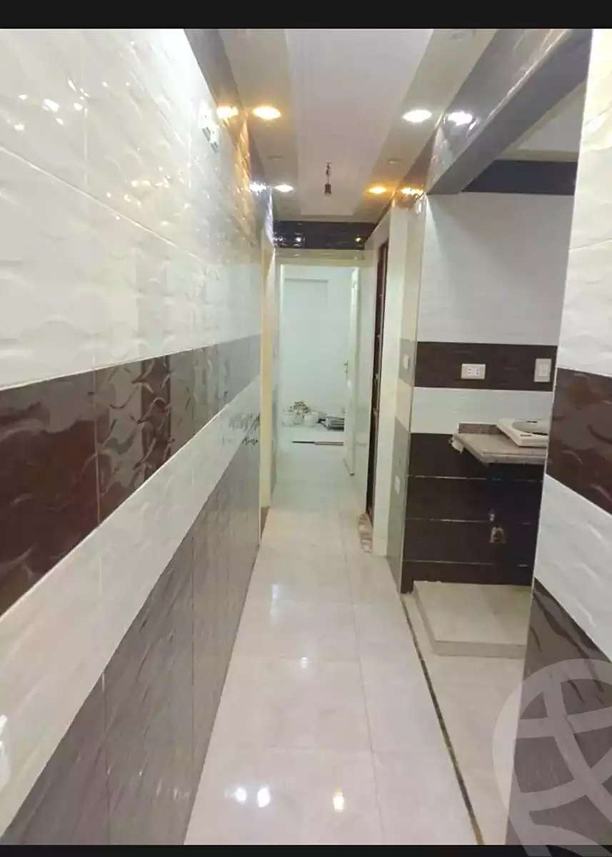 https://aqarmap.com.eg/ar/listing/6998731-for-sale-cairo-ain-shams-ain-shams-el-sharkia-el-zahraa-st