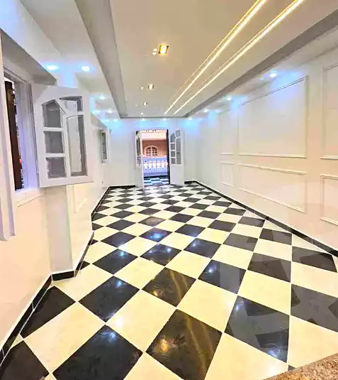 https://aqarmap.com.eg/ar/listing/6998888-for-sale-alexandria-al-agamy-shataa-el-nakheel