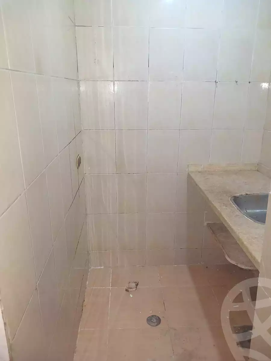 https://aqarmap.com.eg/ar/listing/6998775-for-sale-alexandria-al-agamy-el-hanouvel