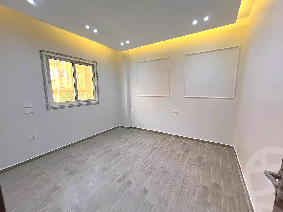 https://aqarmap.com.eg/en/listing/6999042-for-sale-cairo-el-sheikh-zayed-city-el-hay-elthamen-area-4