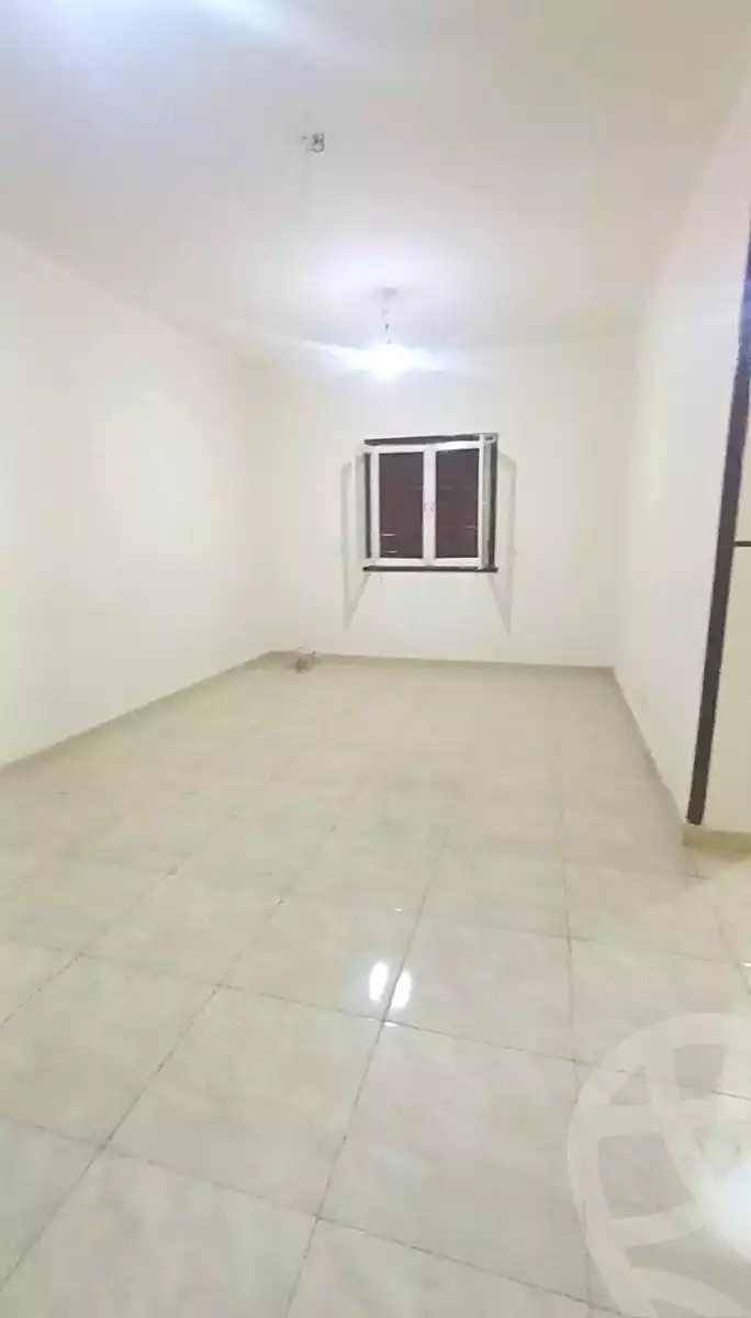 https://aqarmap.com.eg/ar/listing/6999332-for-sale-cairo-helwan-mostafa-fahmy-st
