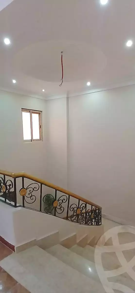 https://aqarmap.com.eg/ar/listing/6005866-for-sale-cairo-new-cairo-south-investors-mohammed-nagib-axis-st