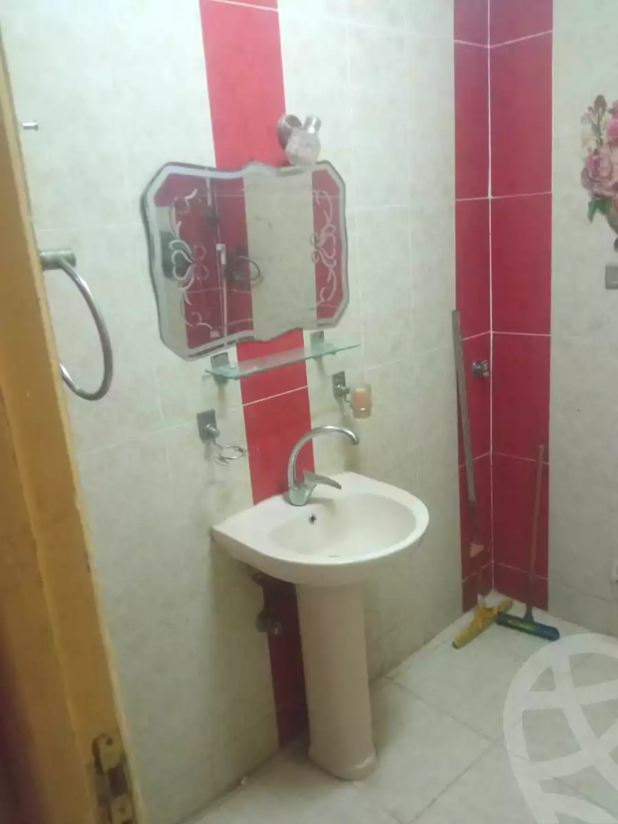 https://aqarmap.com.eg/ar/listing/6999808-for-sale-cairo-15th-of-may-mjwr-27