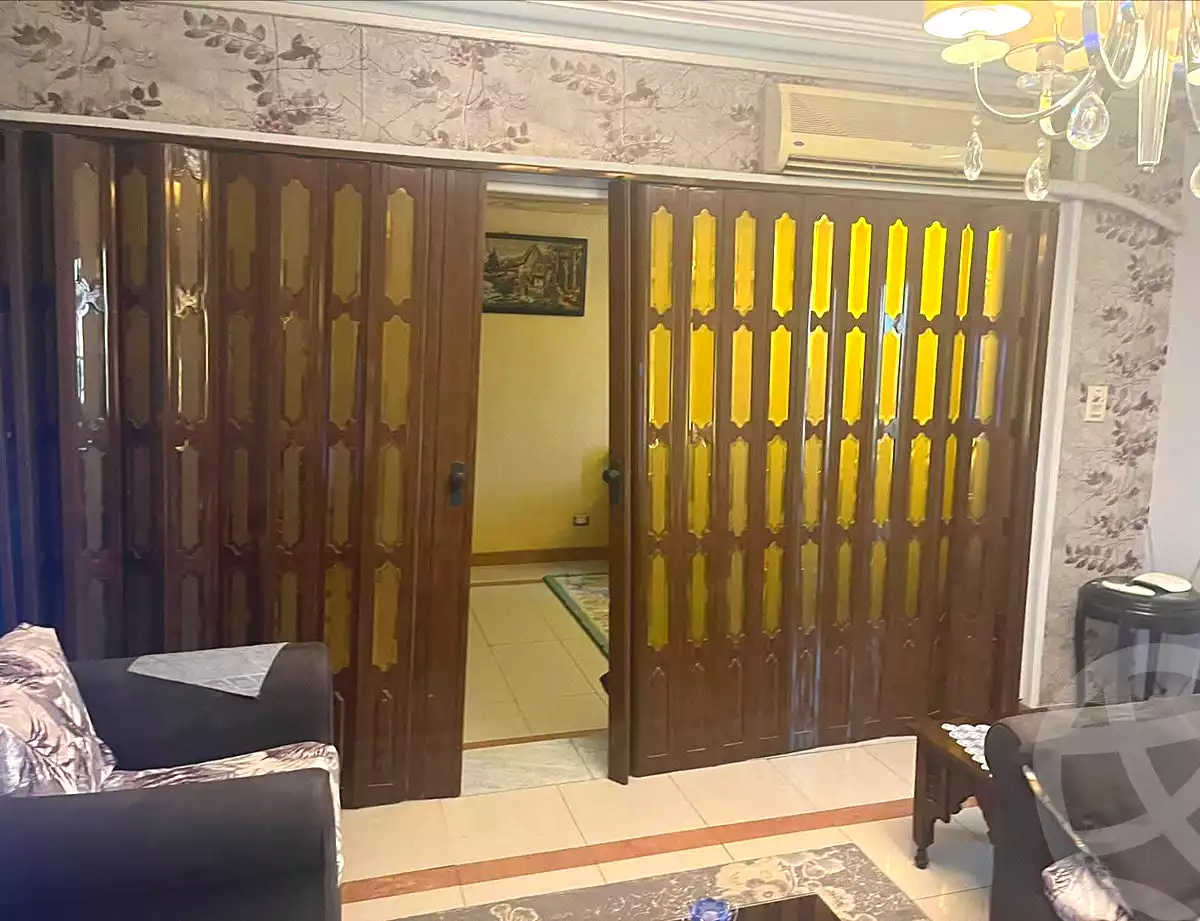 https://aqarmap.com.eg/en/listing/6999892-for-sale-cairo-shoubra-el-sahel-shobra-st