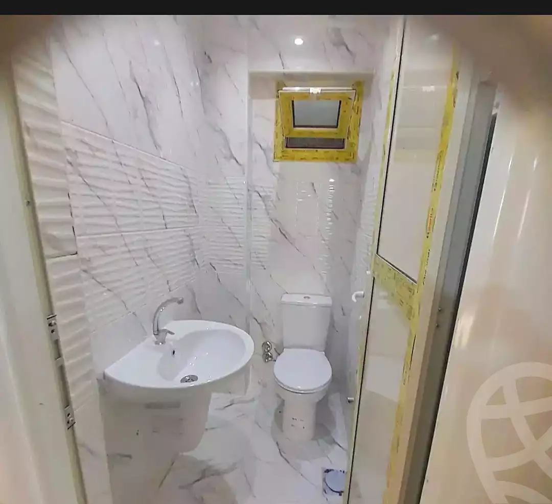 https://aqarmap.com.eg/en/listing/6999992-for-sale-alexandria-miami-shr-jml-bd-lnsr