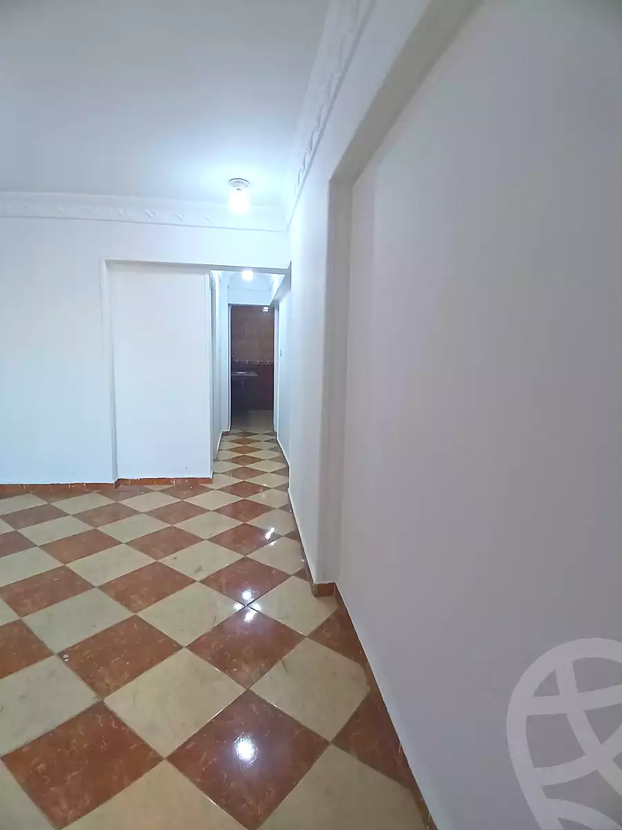 https://aqarmap.com.eg/en/listing/7000001-for-sale-alexandria-lsywf-shamaa