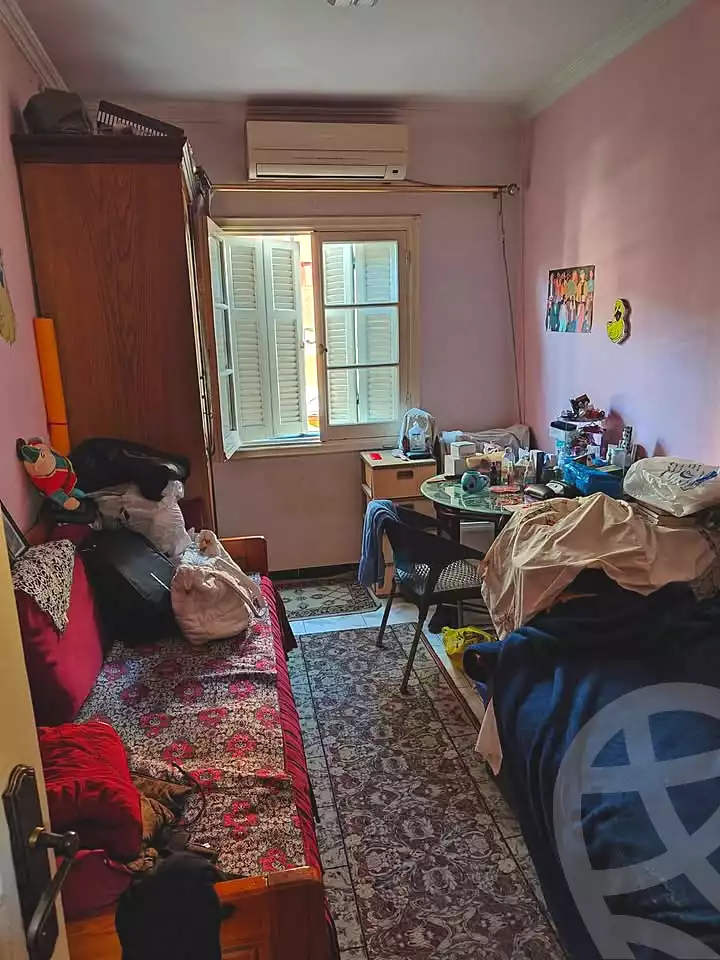 https://aqarmap.com.eg/en/listing/7000070-for-sale-alexandria-moharram-bey-abd-al-kader-al-gharabani-st