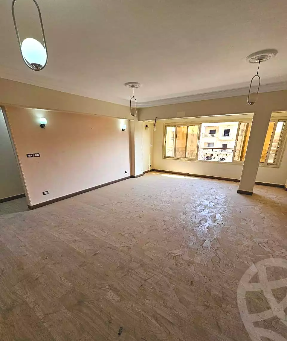 https://aqarmap.com.eg/ar/listing/7000080-for-sale-cairo-al-oubour-el-hay-el-taseaa-el-thaqafa-st