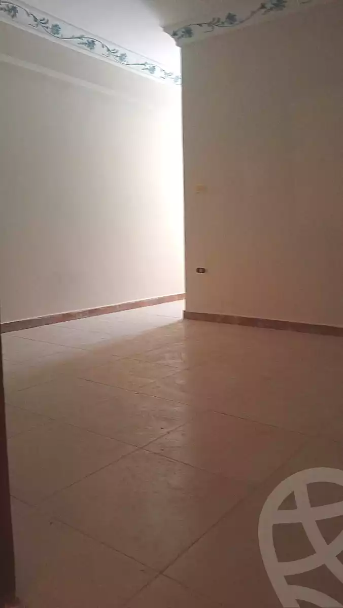 https://aqarmap.com.eg/ar/listing/7000170-for-rent-alexandria-al-agamy-lbytsh