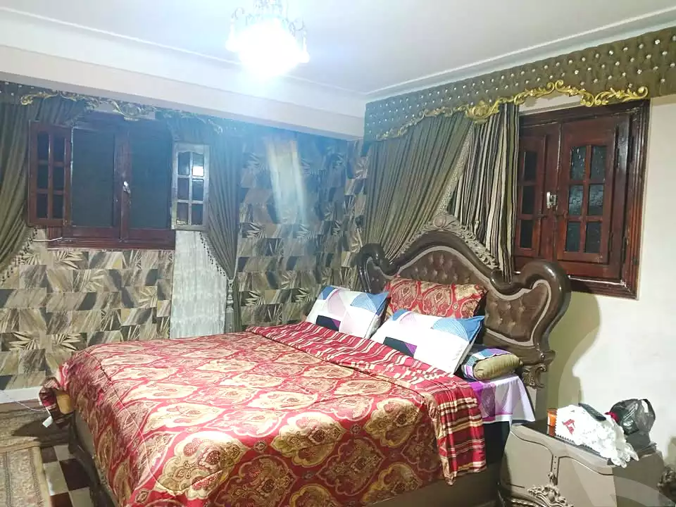 https://aqarmap.com.eg/en/listing/7000217-for-sale-alexandria-bw-qyr-al-bahr-al-aazam-st
