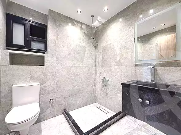 https://aqarmap.com.eg/en/listing/7000661-for-sale-alexandria-sydy-bshr-sydy-bshr-bhry-shr-khld-bn-lwlyd