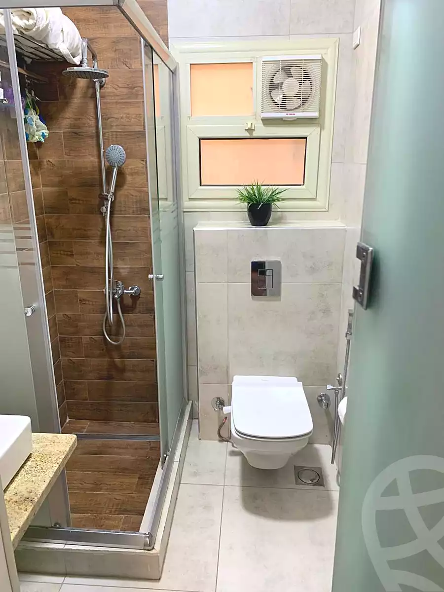 https://aqarmap.com.eg/ar/listing/7000653-for-sale-cairo-el-shorouk-compounds-maadi-view