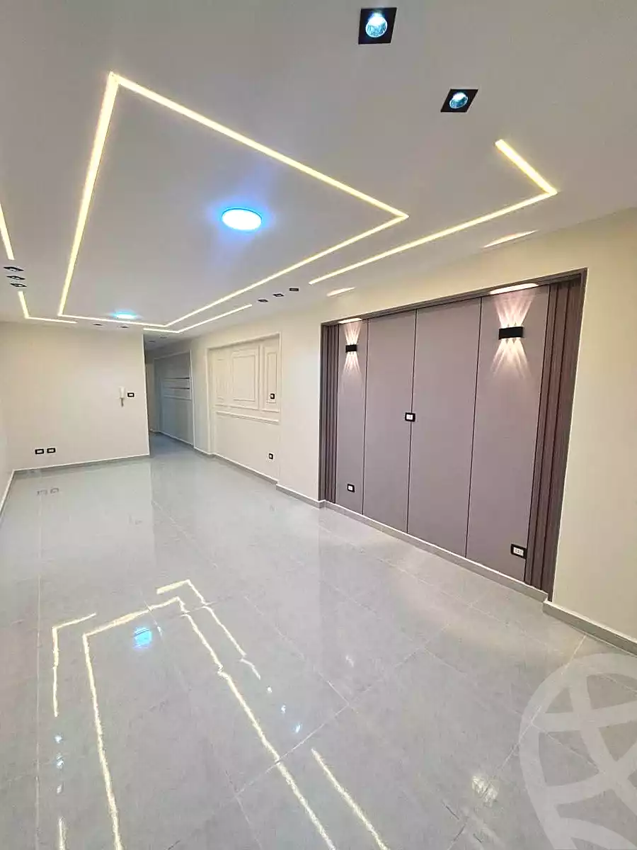 https://aqarmap.com.eg/en/listing/7000677-for-sale-alexandria-sydy-bshr-sydy-bshr-bhry-amr-el-nogomy-st