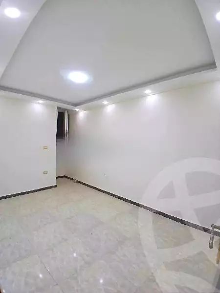https://aqarmap.com.eg/ar/listing/7000872-for-sale-alexandria-al-agamy-lbytsh-bianchiii