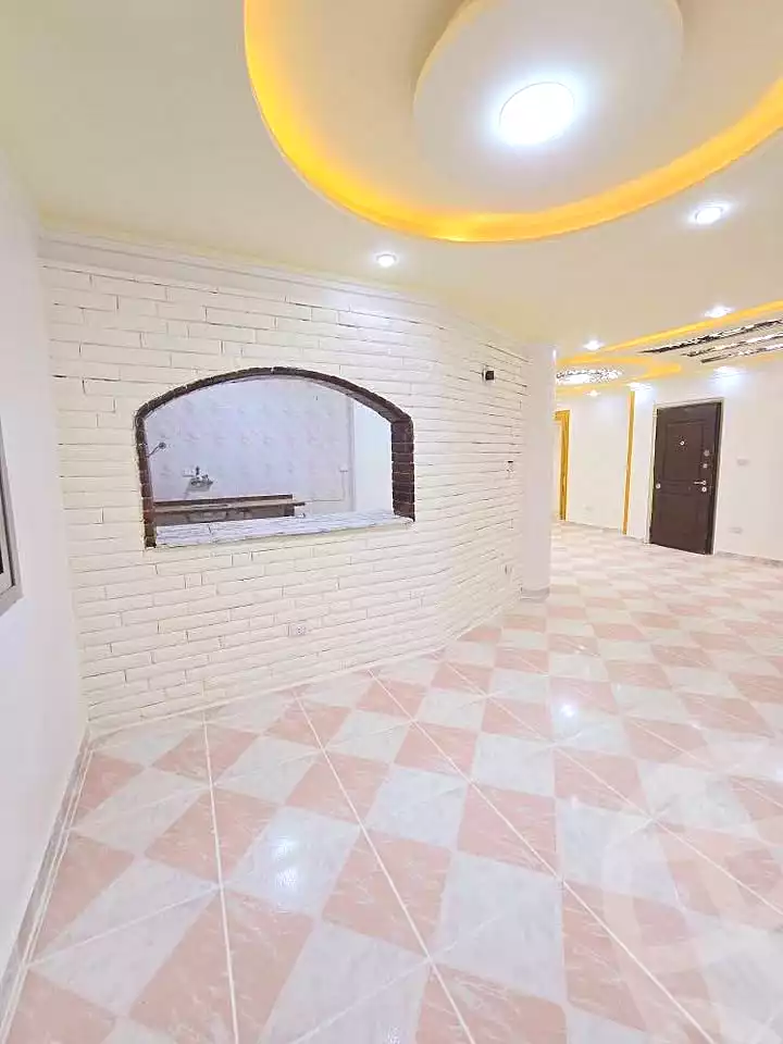 https://aqarmap.com.eg/ar/listing/7000935-for-sale-alexandria-al-agamy-shataa-el-nakheel