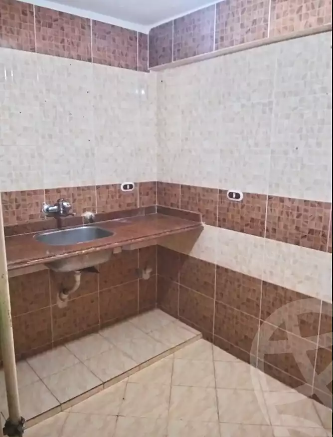 https://aqarmap.com.eg/en/listing/7000938-for-rent-alexandria-al-agamy-el-kilo-21