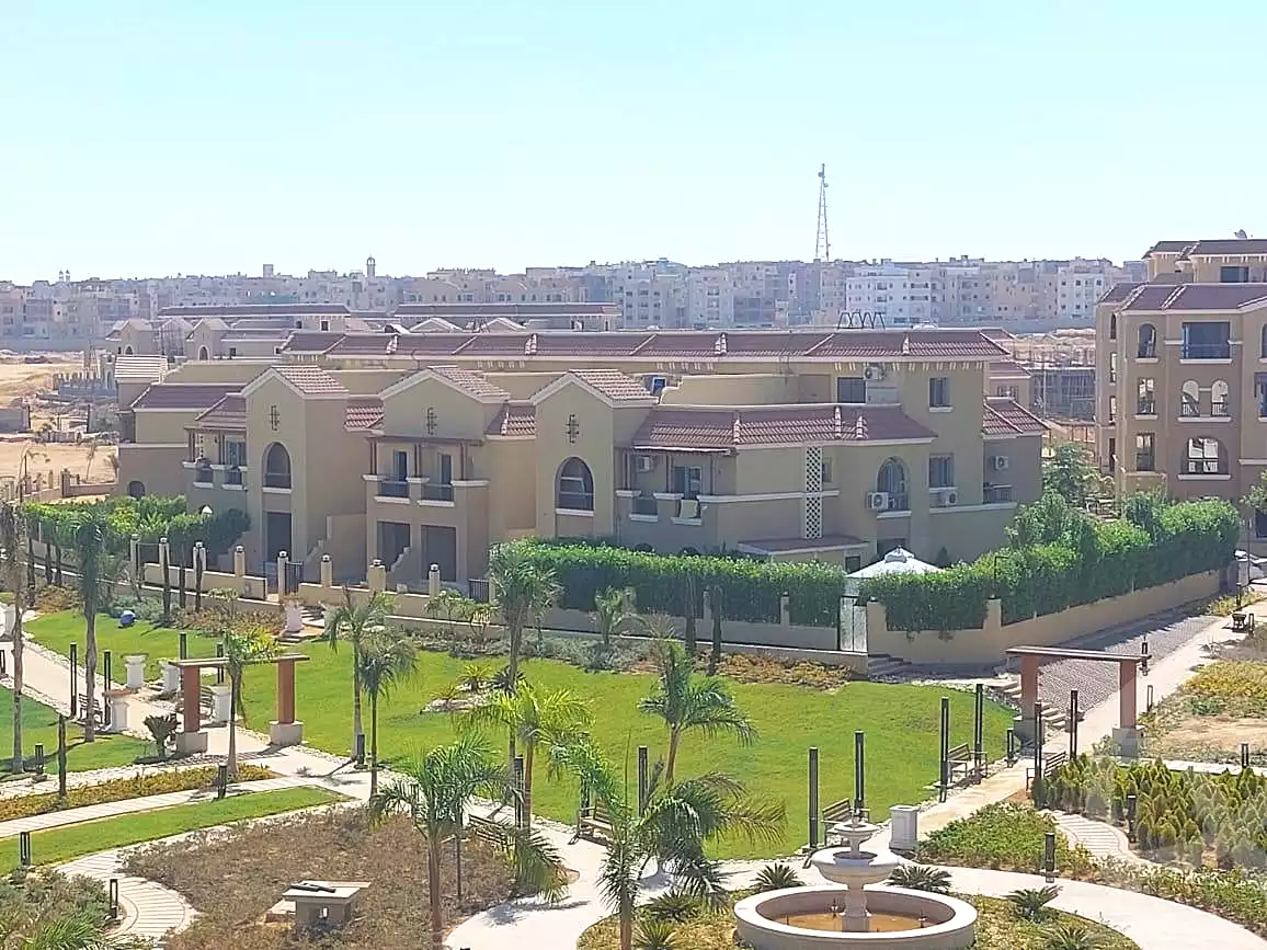 https://aqarmap.com.eg/en/listing/7000944-for-sale-cairo-el-shorouk-compounds-maadi-view