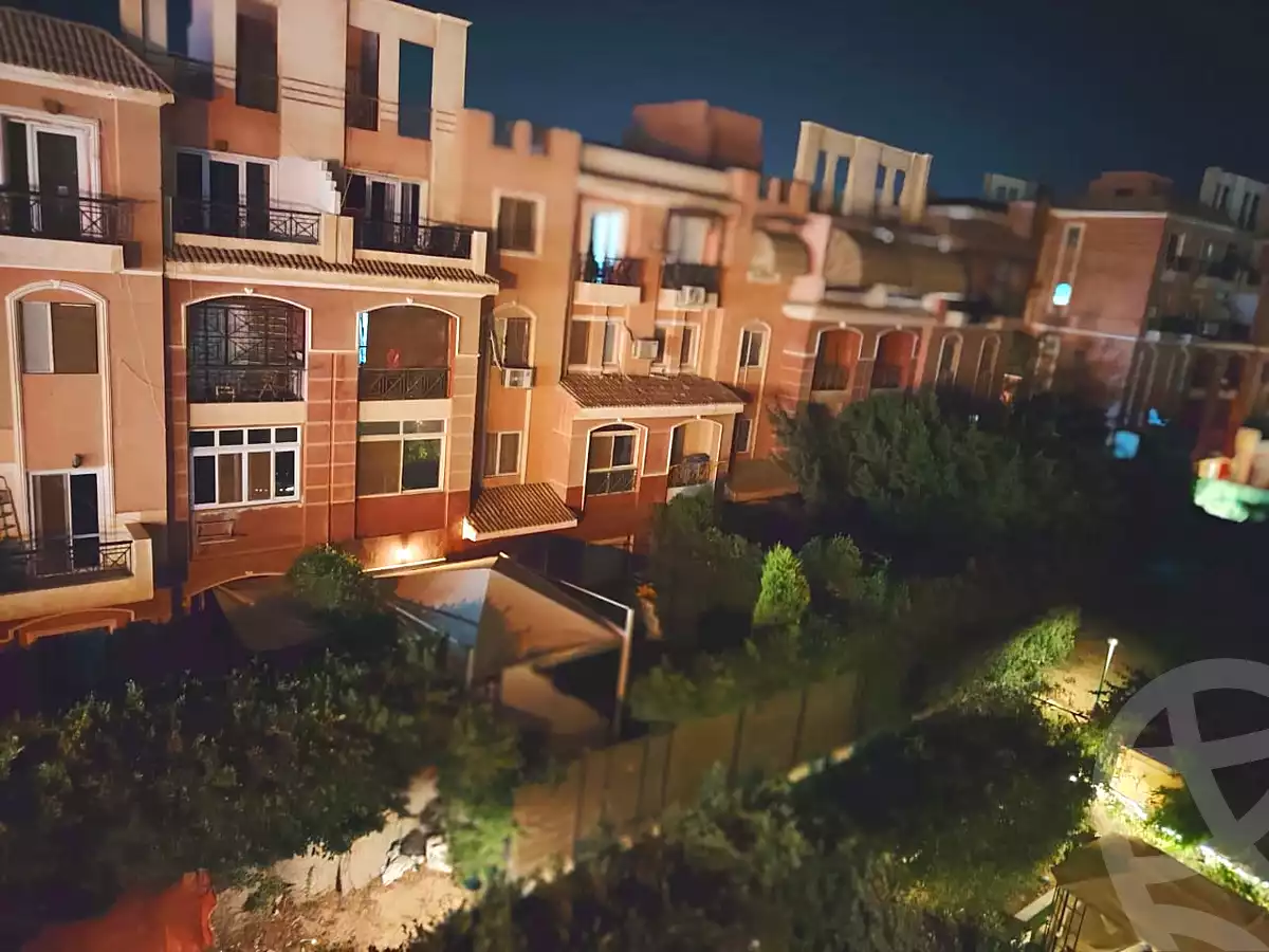 https://aqarmap.com.eg/ar/listing/7001004-for-sale-cairo-el-sheikh-zayed-city-compounds-rawdet-zayed