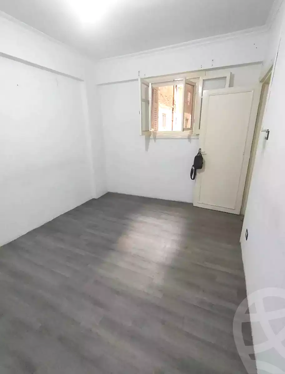 https://aqarmap.com.eg/en/listing/7001005-for-sale-alexandria-fyktwry-shr-jml-bd-lnsr