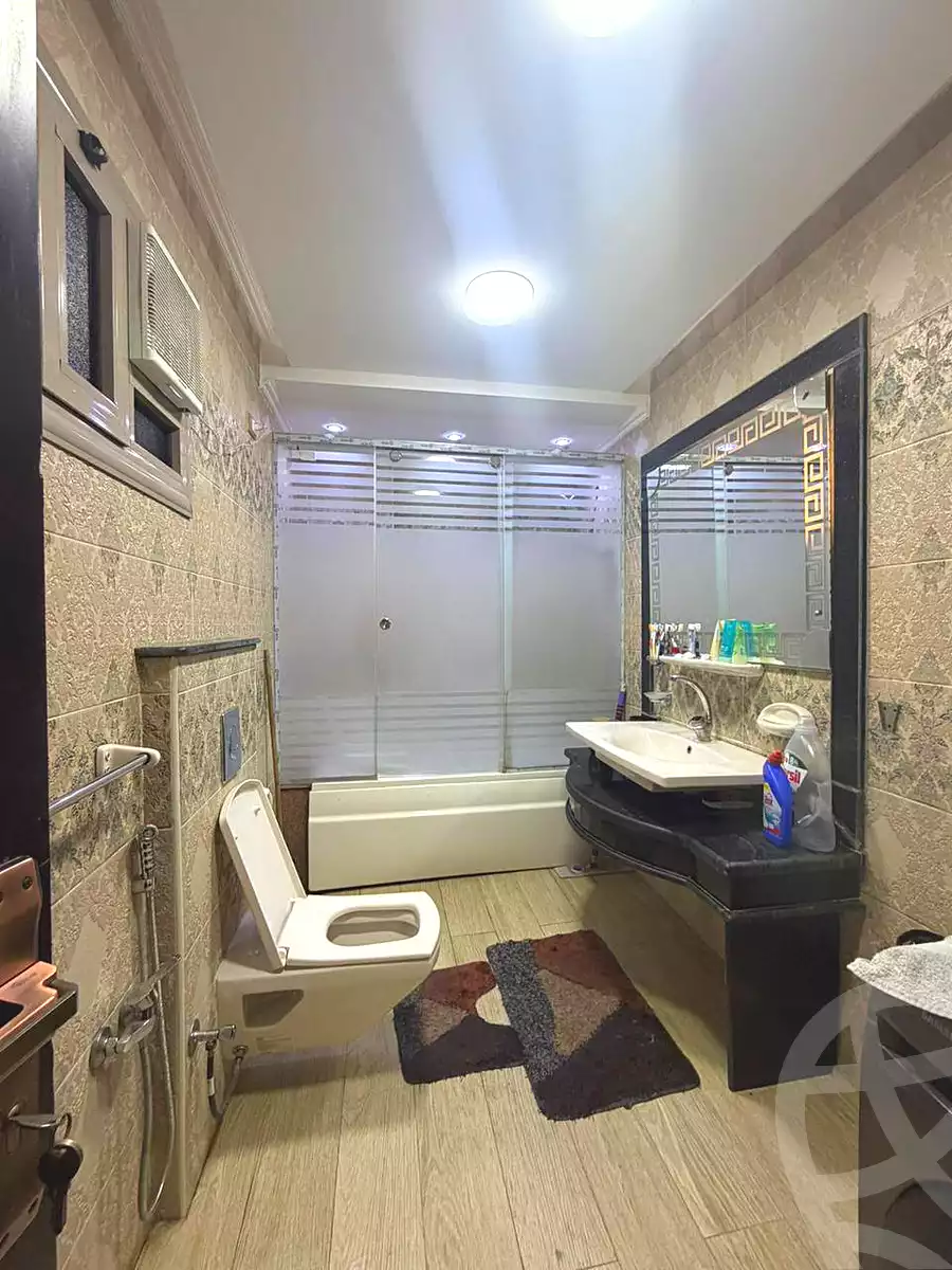 https://aqarmap.com.eg/en/listing/7001187-for-sale-cairo-helwan-helwan-el-sharkeya-heidar-st