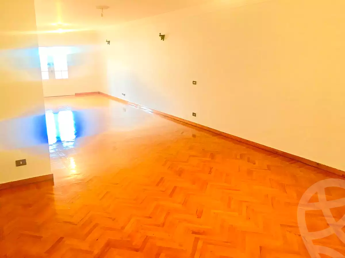 https://aqarmap.com.eg/ar/listing/7001295-for-sale-alexandria-smouha-mohammed-fawzi-moaz-st