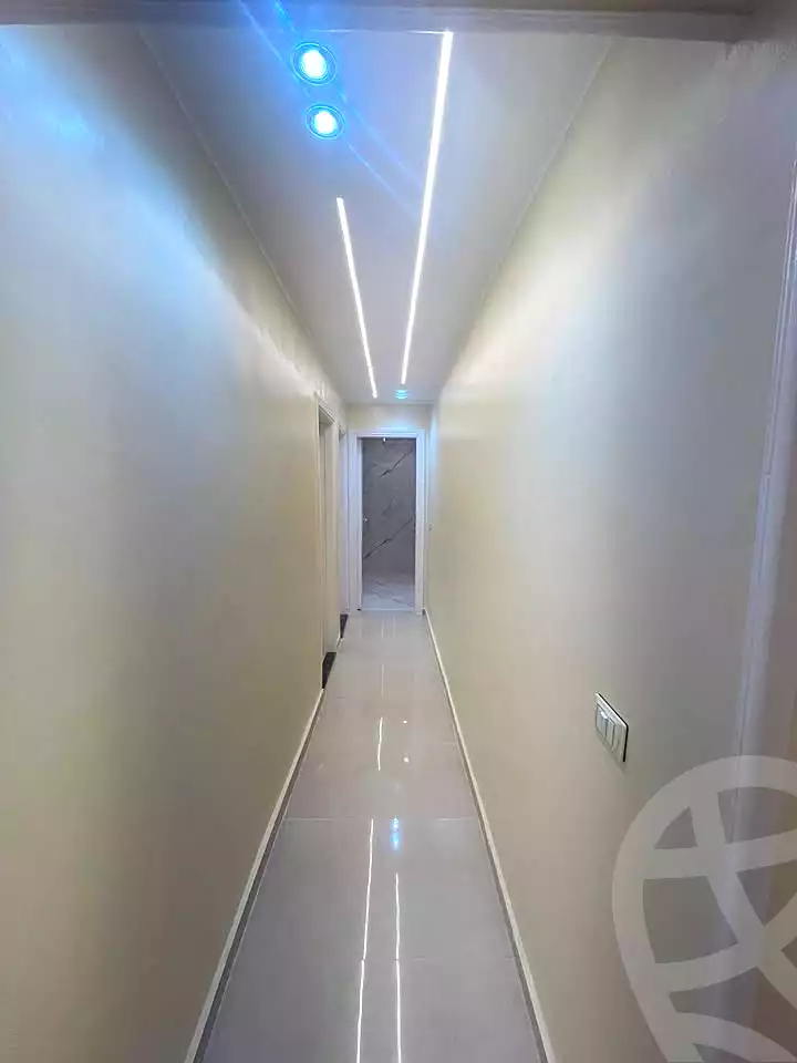 https://aqarmap.com.eg/ar/listing/7001579-for-sale-alexandria-el-asafra-shr-45