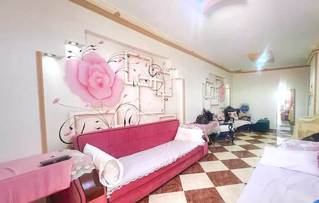https://aqarmap.com.eg/ar/listing/7001609-for-sale-alexandria-el-asafra-shr-45