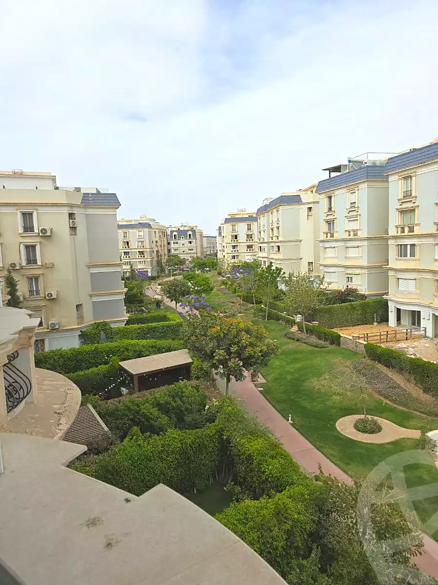 https://aqarmap.com.eg/ar/listing/7002060-for-rent-cairo-new-cairo-compounds-mountain-view-hyde-park