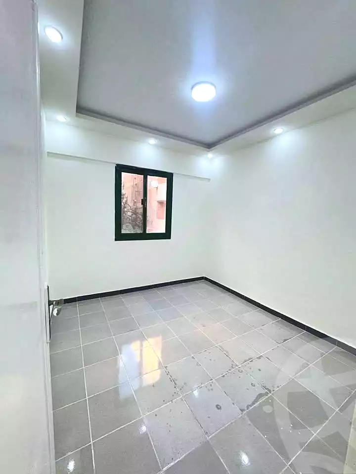 https://aqarmap.com.eg/ar/listing/7002245-for-sale-alexandria-al-agamy-shataa-el-nakheel