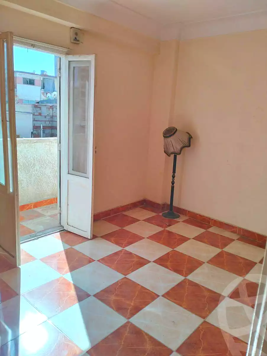https://aqarmap.com.eg/ar/listing/7002382-for-rent-alexandria-el-mandara-shr-mlk-hfny