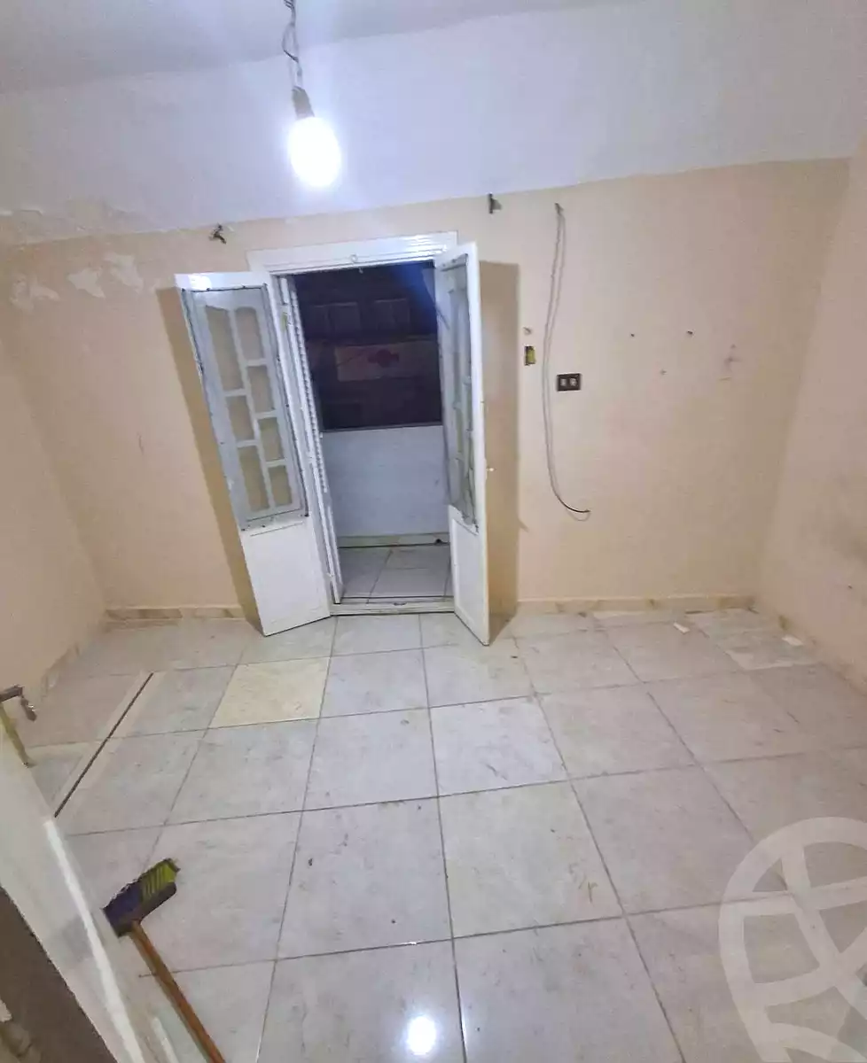 https://aqarmap.com.eg/ar/listing/7002433-for-sale-alexandria-bahray-el-anfoshy-sidi-abou-el-abbas-st