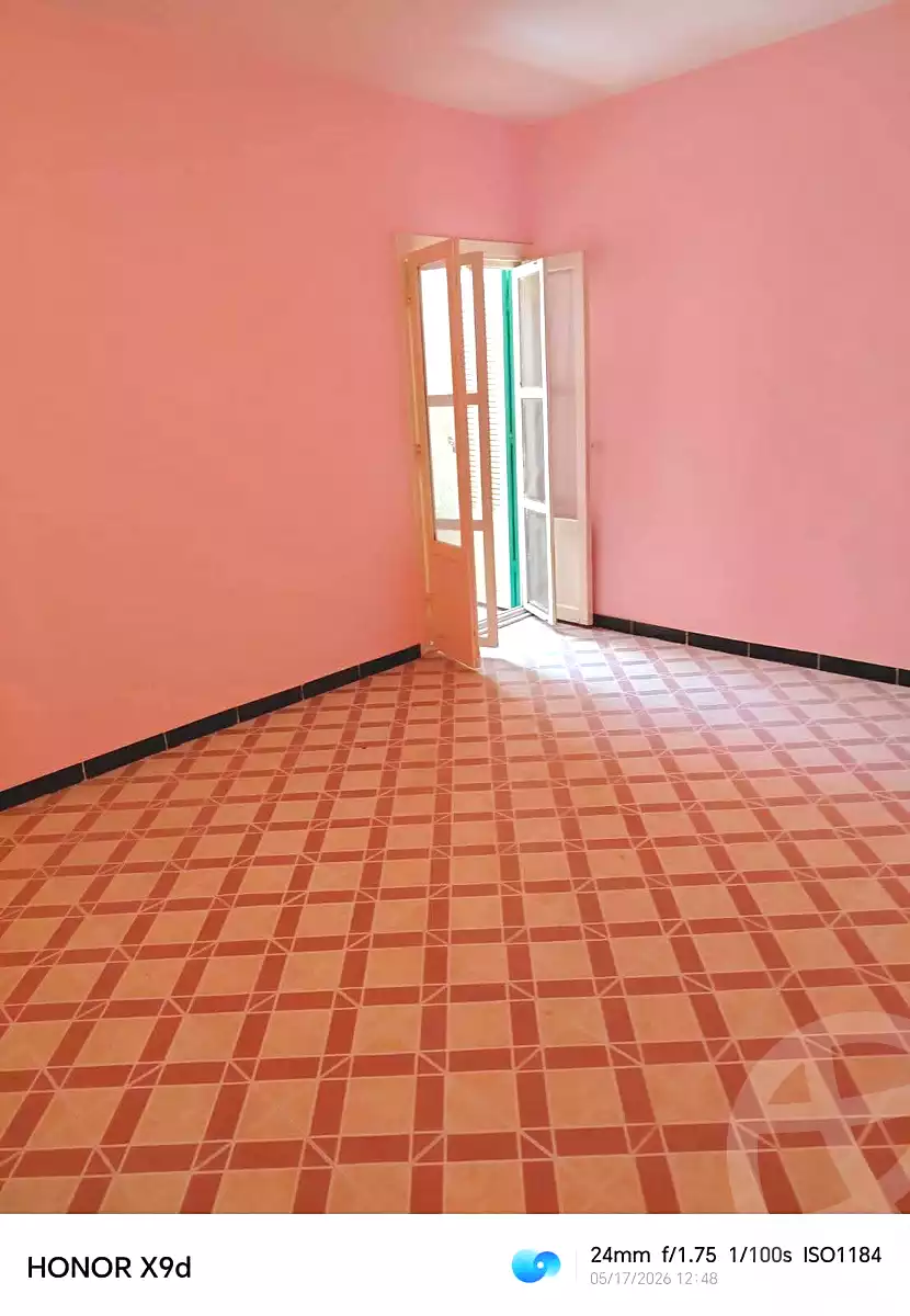 https://aqarmap.com.eg/ar/listing/7002434-for-sale-alexandria-al-agamy-lbytsh-shahr-al-assal-st