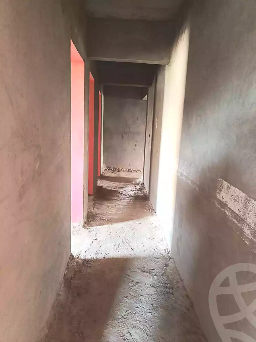 https://aqarmap.com.eg/ar/listing/7002635-for-sale-cairo-15th-of-may-mjwr-12
