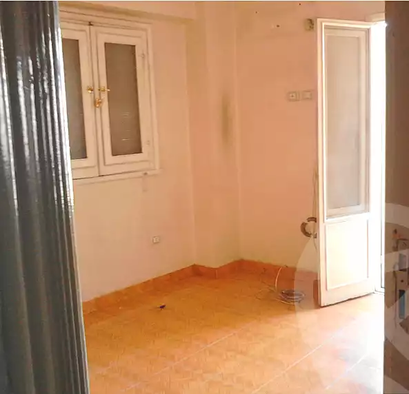 https://aqarmap.com.eg/en/listing/7002873-for-rent-cairo-shoubra-el-sahel-shobra-st