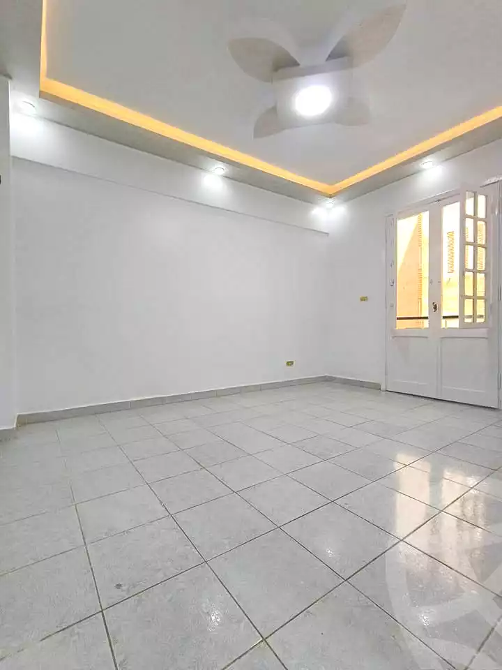 https://aqarmap.com.eg/ar/listing/7002916-for-sale-alexandria-al-agamy-shataa-el-nakheel