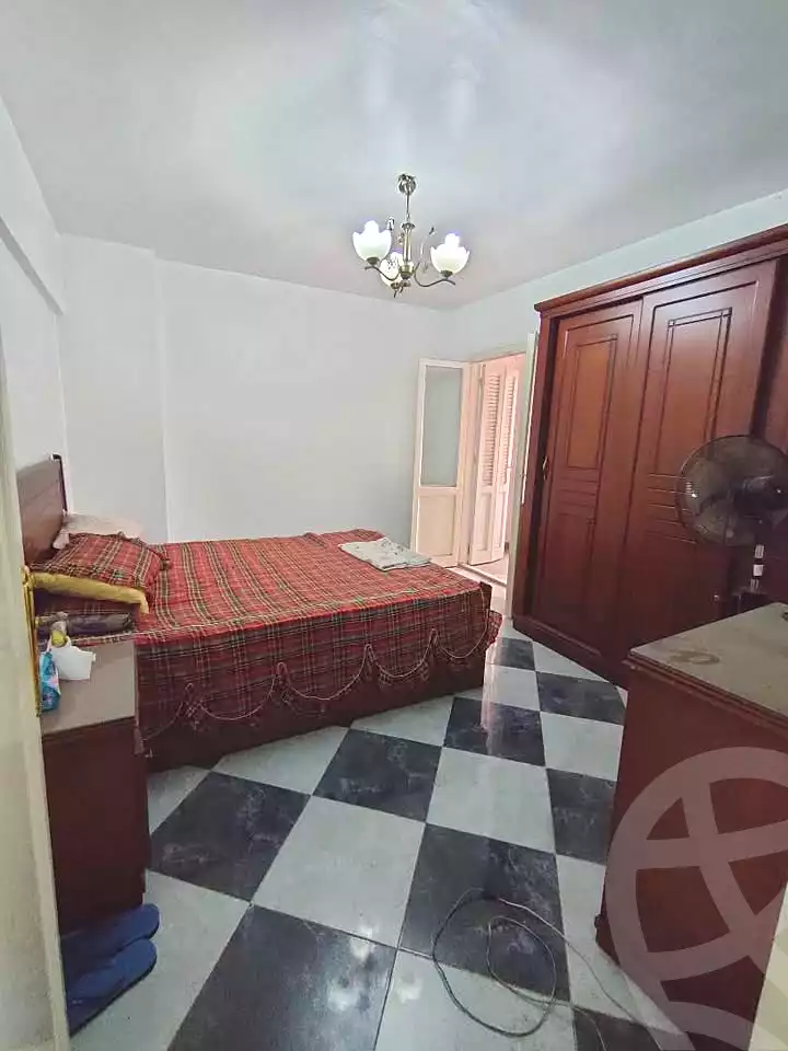 https://aqarmap.com.eg/en/listing/7002921-for-sale-alexandria-sydy-bshr-sydy-bshr-bhry-shr-mhmwd-l-yswy