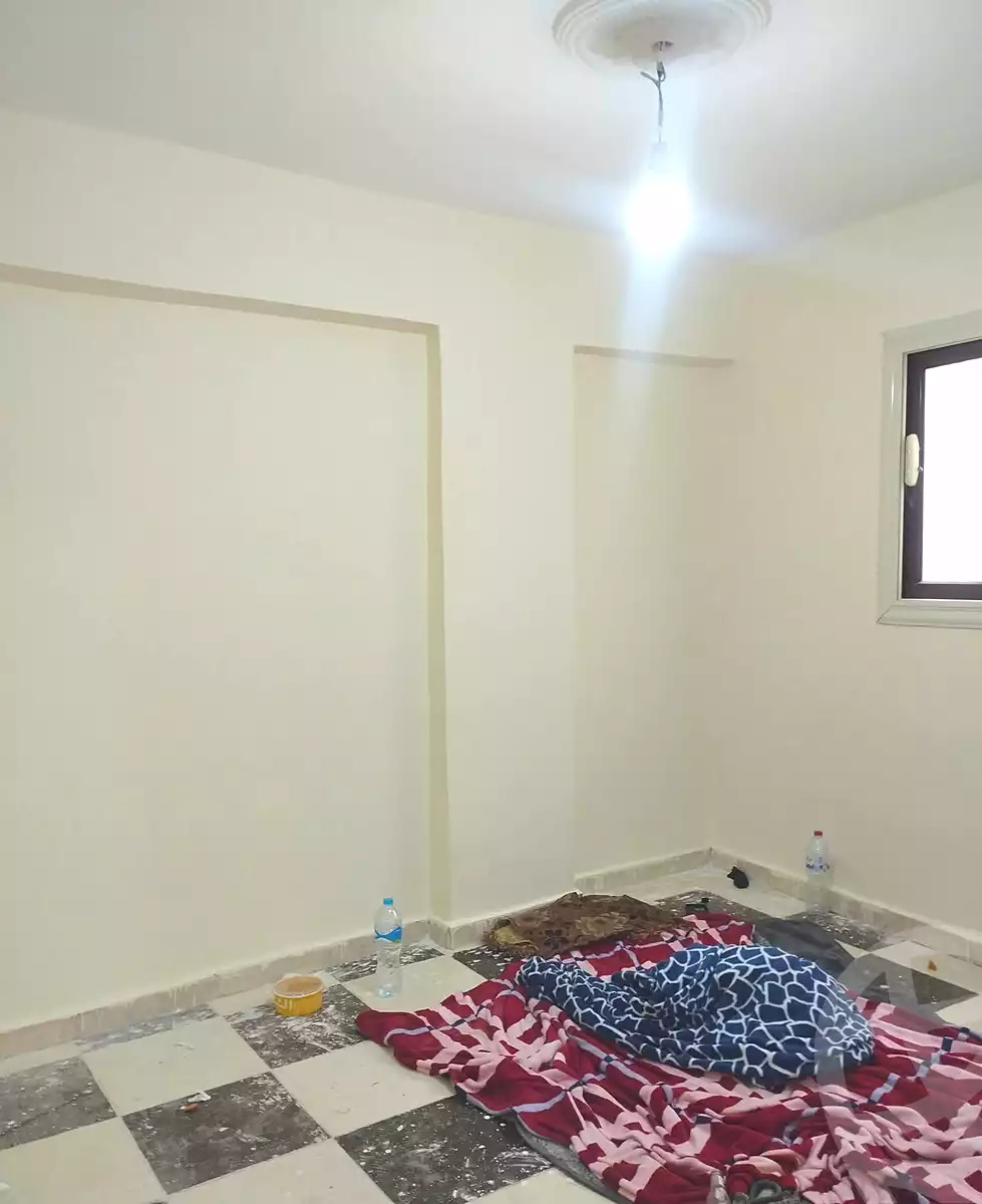 https://aqarmap.com.eg/en/listing/7003012-for-sale-alexandria-al-agamy-el-hanouvel-amr-ibn-el-aas-st