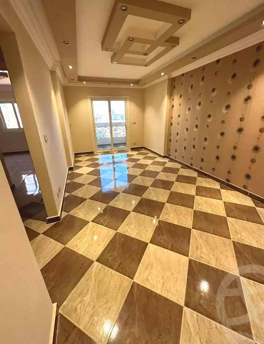 https://aqarmap.com.eg/ar/listing/7003390-for-sale-alexandria-sydy-bshr-sydy-bshr-bhry-khalil-hamada-st