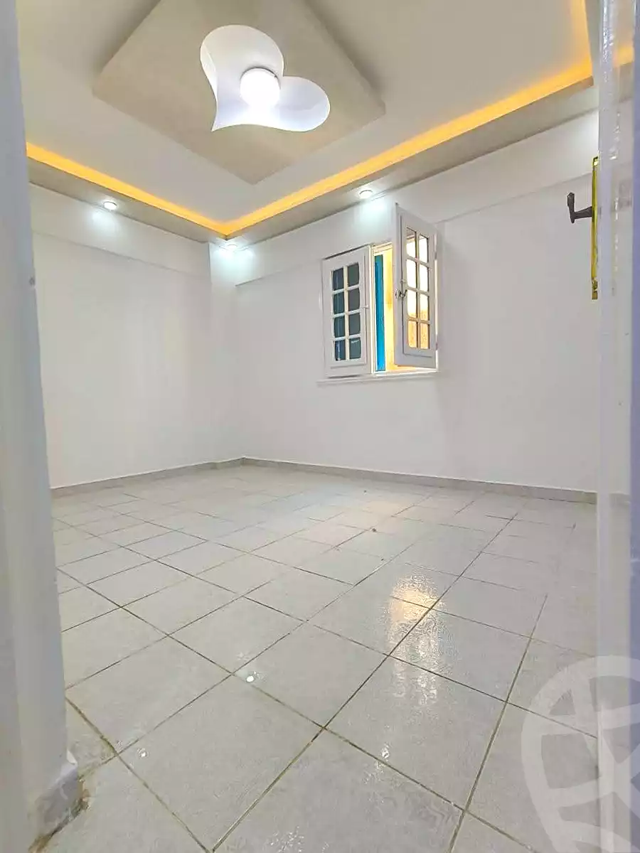 https://aqarmap.com.eg/ar/listing/7003563-for-sale-alexandria-al-agamy-shataa-el-nakheel