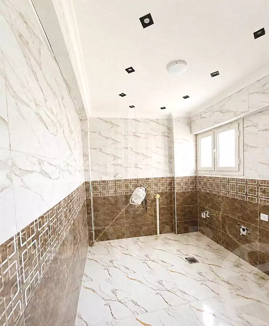 https://aqarmap.com.eg/en/listing/7003763-for-sale-alexandria-bolekly-abou-quer-st