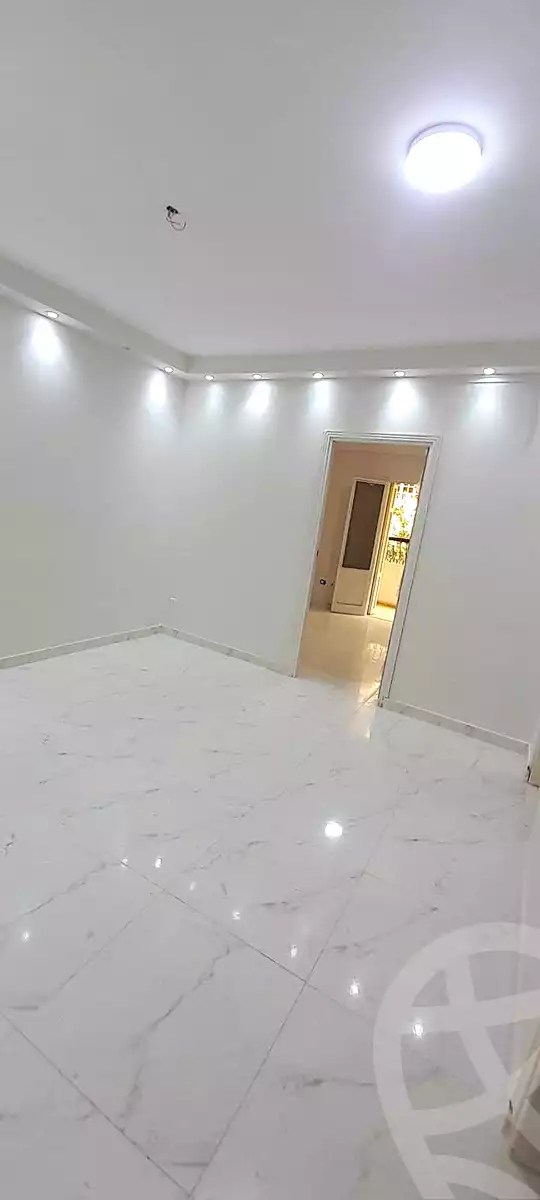 https://aqarmap.com.eg/en/listing/7003826-for-rent-cairo-helwan-helwan-el-sharkeya-abd-el-rahman-pasha-st