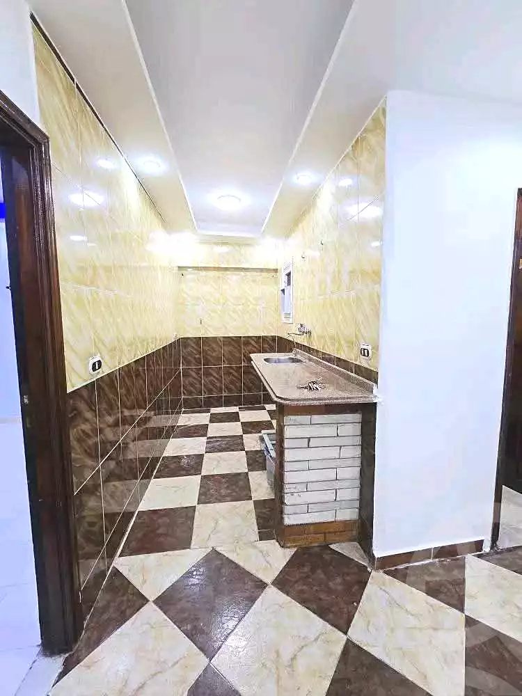 https://aqarmap.com.eg/ar/listing/7004161-for-sale-alexandria-al-agamy-shataa-el-nakheel
