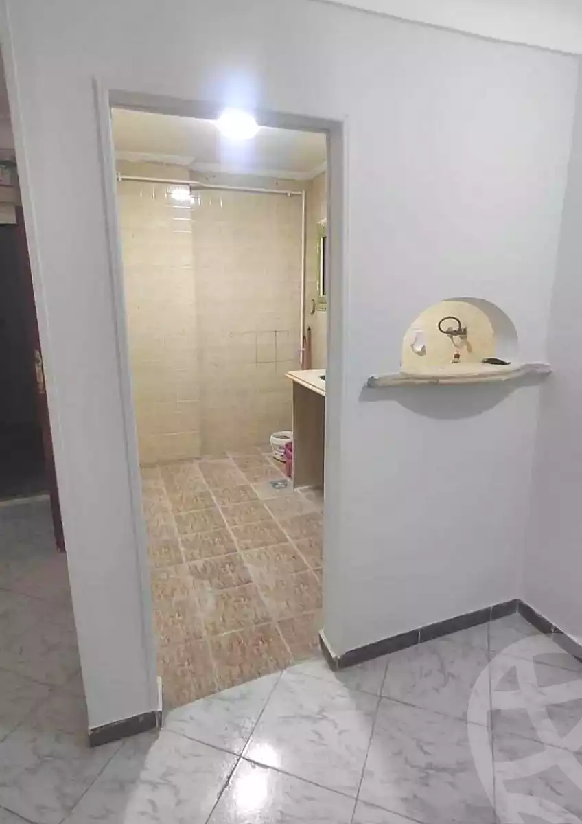 https://aqarmap.com.eg/ar/listing/7004188-for-sale-alexandria-sydy-bshr-sydy-bshr-bhry-el-fakharany-st