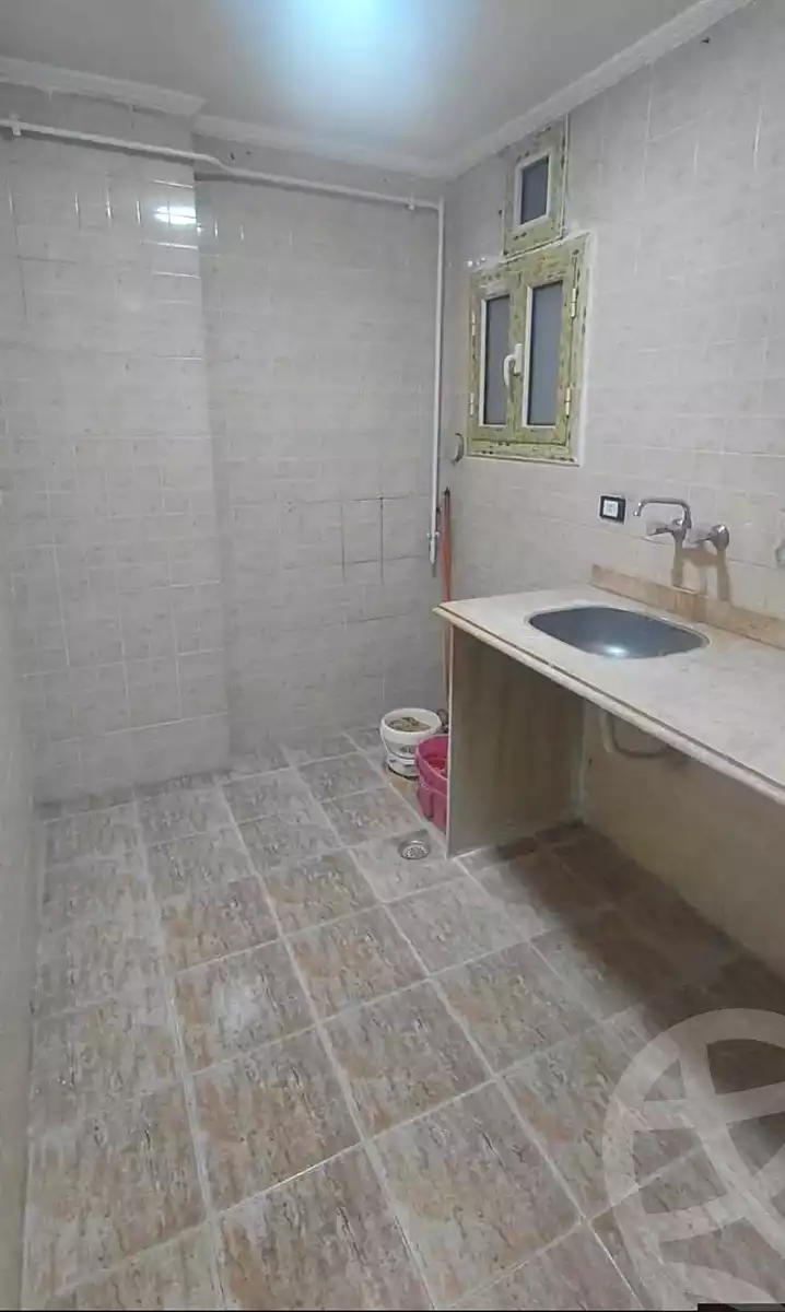 https://aqarmap.com.eg/ar/listing/7004188-for-sale-alexandria-sydy-bshr-sydy-bshr-bhry-el-fakharany-st