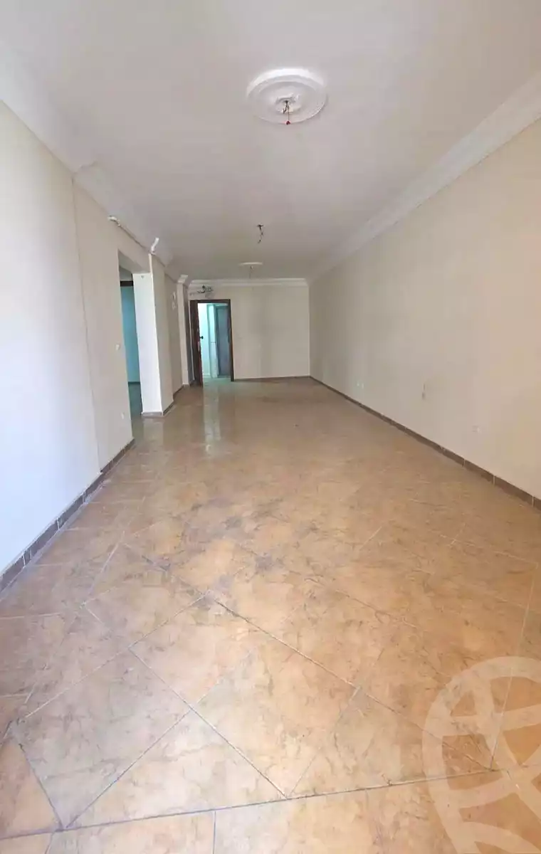 https://aqarmap.com.eg/en/listing/7004216-for-rent-alexandria-sydy-bshr