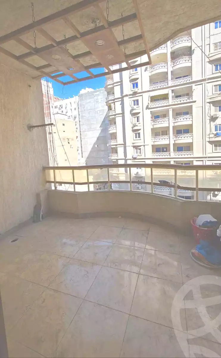 https://aqarmap.com.eg/en/listing/7004216-for-rent-alexandria-sydy-bshr