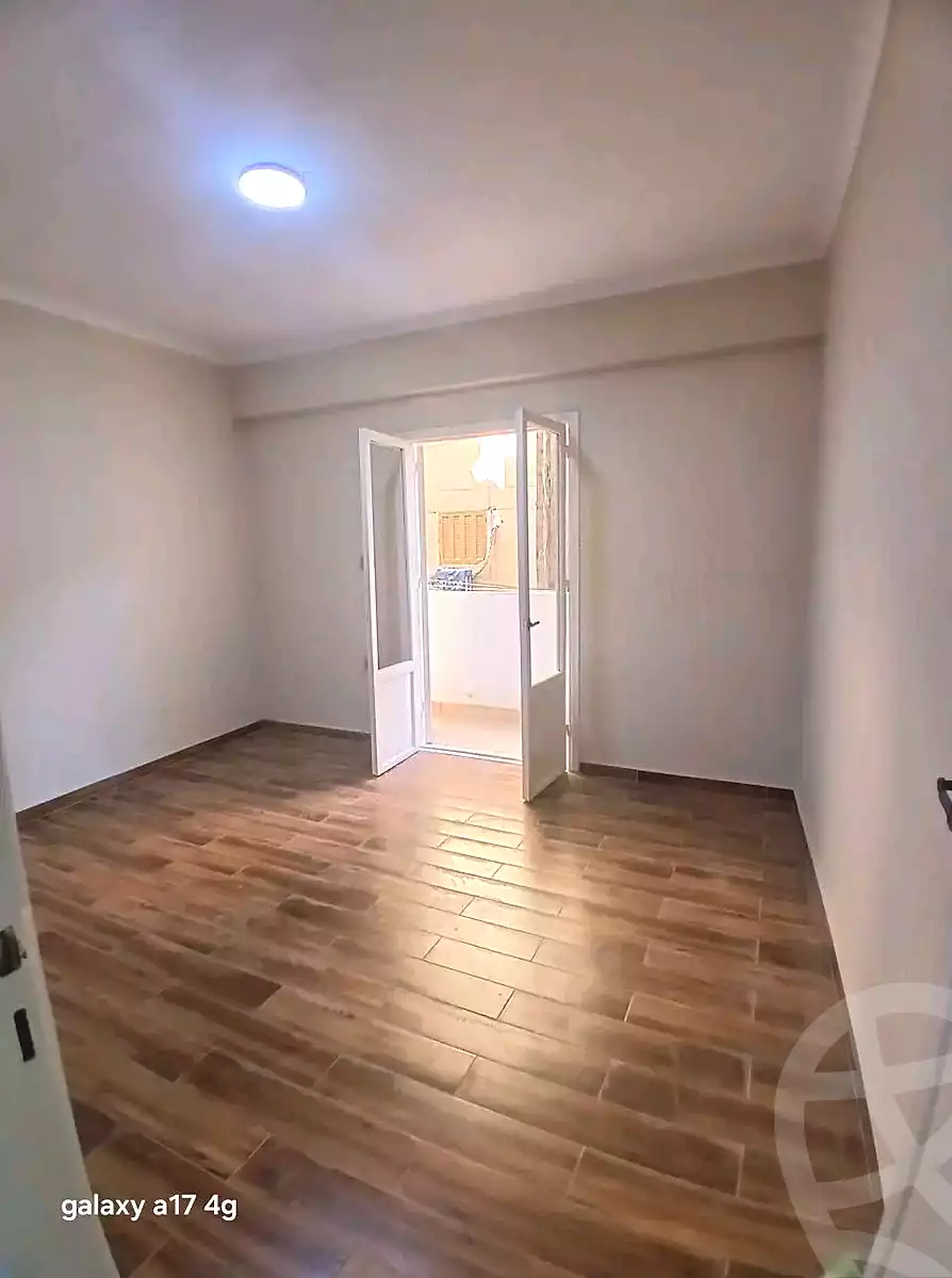 https://aqarmap.com.eg/en/listing/7004225-for-sale-alexandria-el-asafra-ahmed-tiesser-st